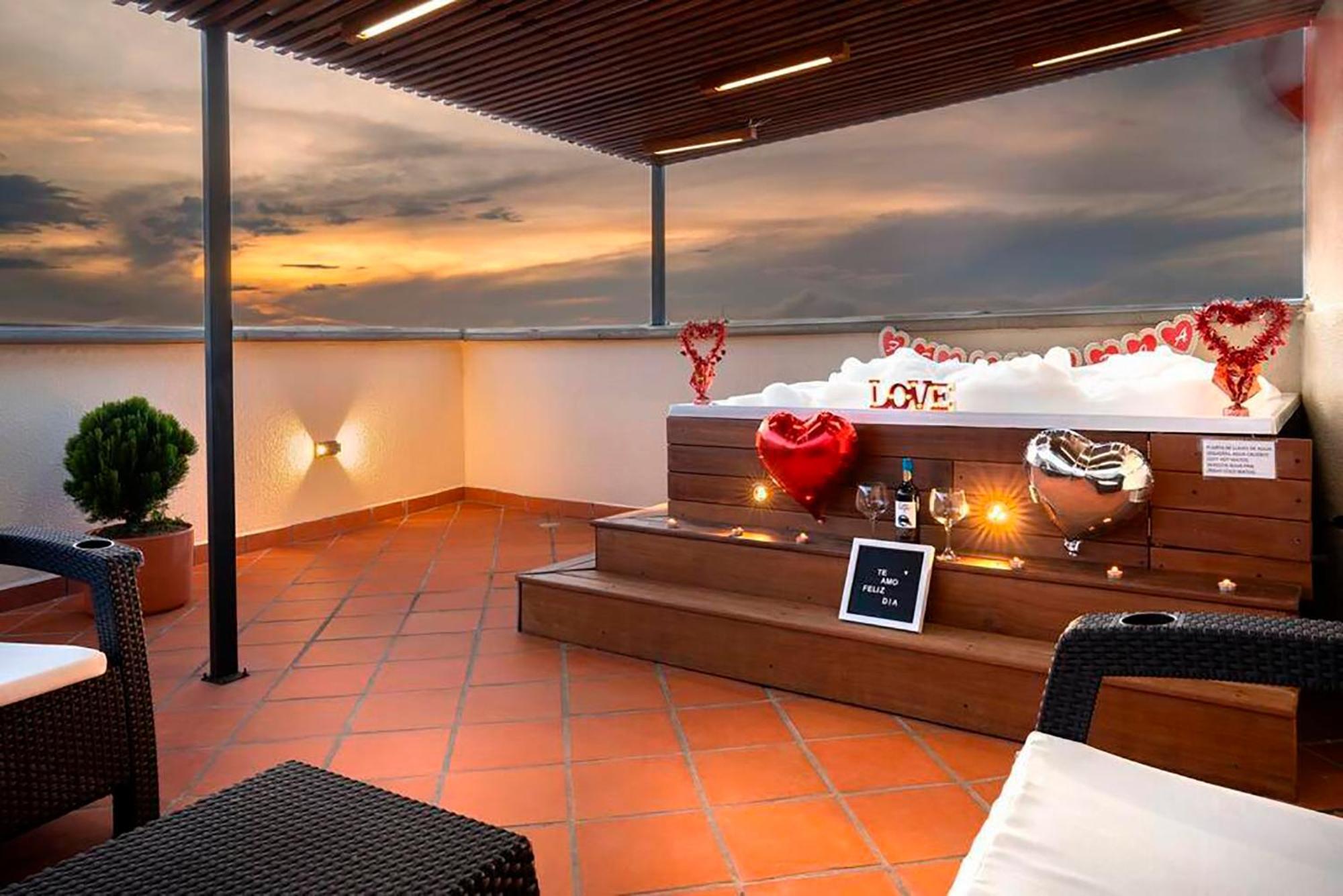402 - Terraza Con Jacuzzi - 3 - Rentas Cortas Gerencial Apartment